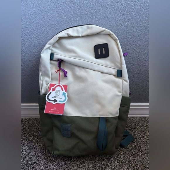 BRAND NEW Topo backpack! - Picture 1 of 3
